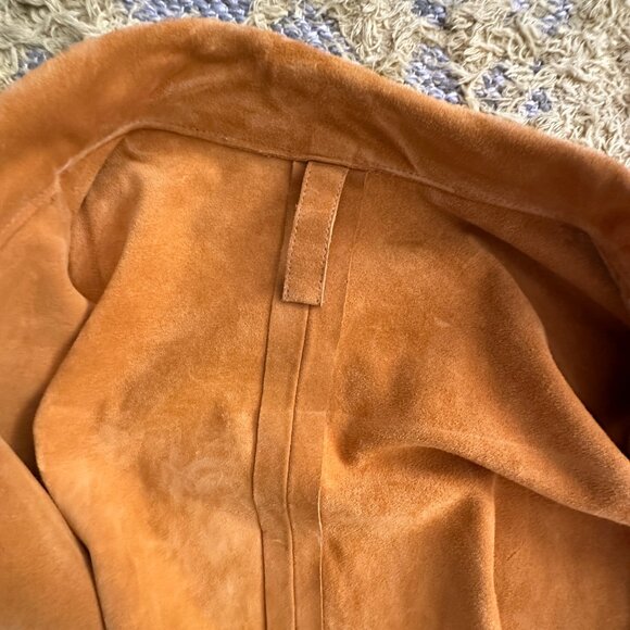 Caramel Oversized Suede Jacket w/adjustable fit and pockets - Picture 6 of 16